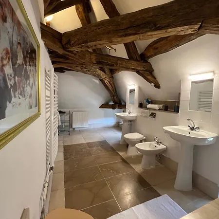 Le Prieure De Buffon Bed & Breakfast Room photo