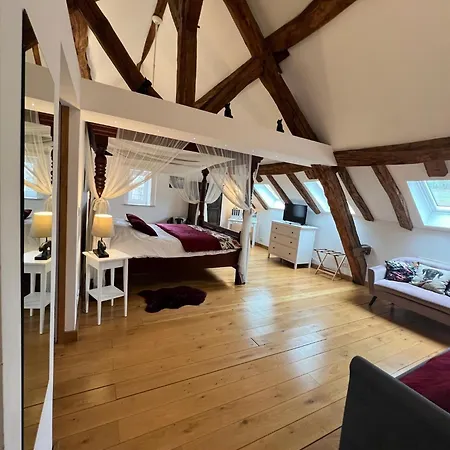 Le Prieure De Buffon Bed & Breakfast Room photo