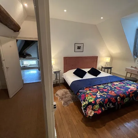 Le Prieure De Buffon Bed & Breakfast Room photo