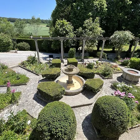 Le Prieure De Buffon Bed & Breakfast Room photo