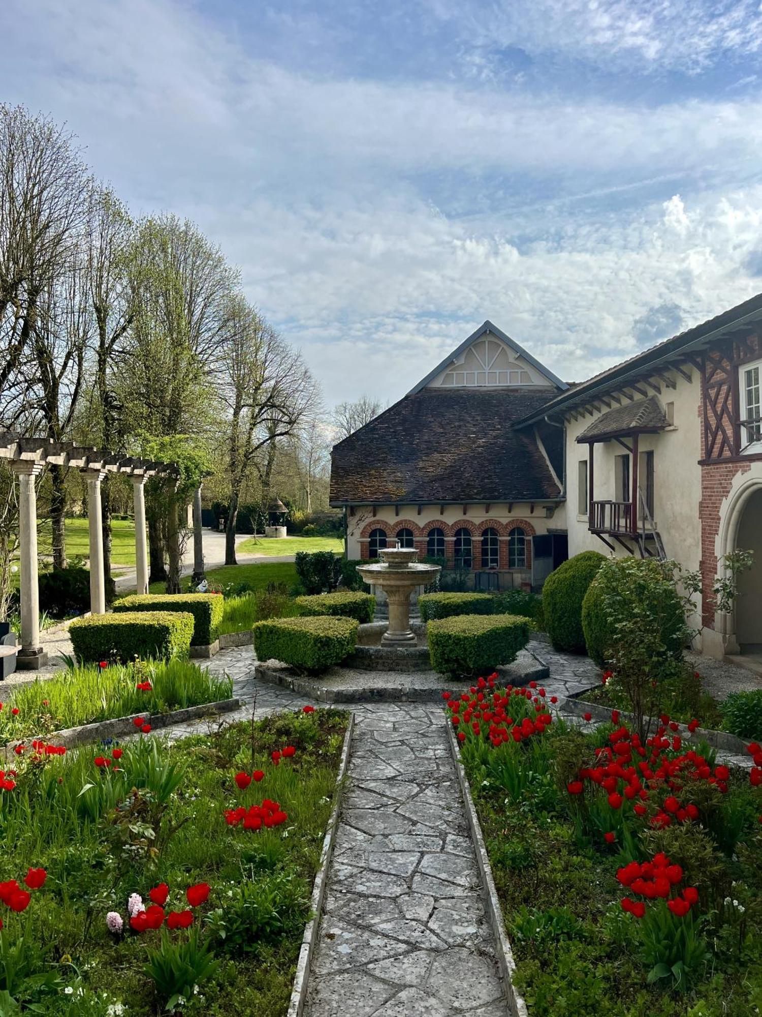Le Prieure De